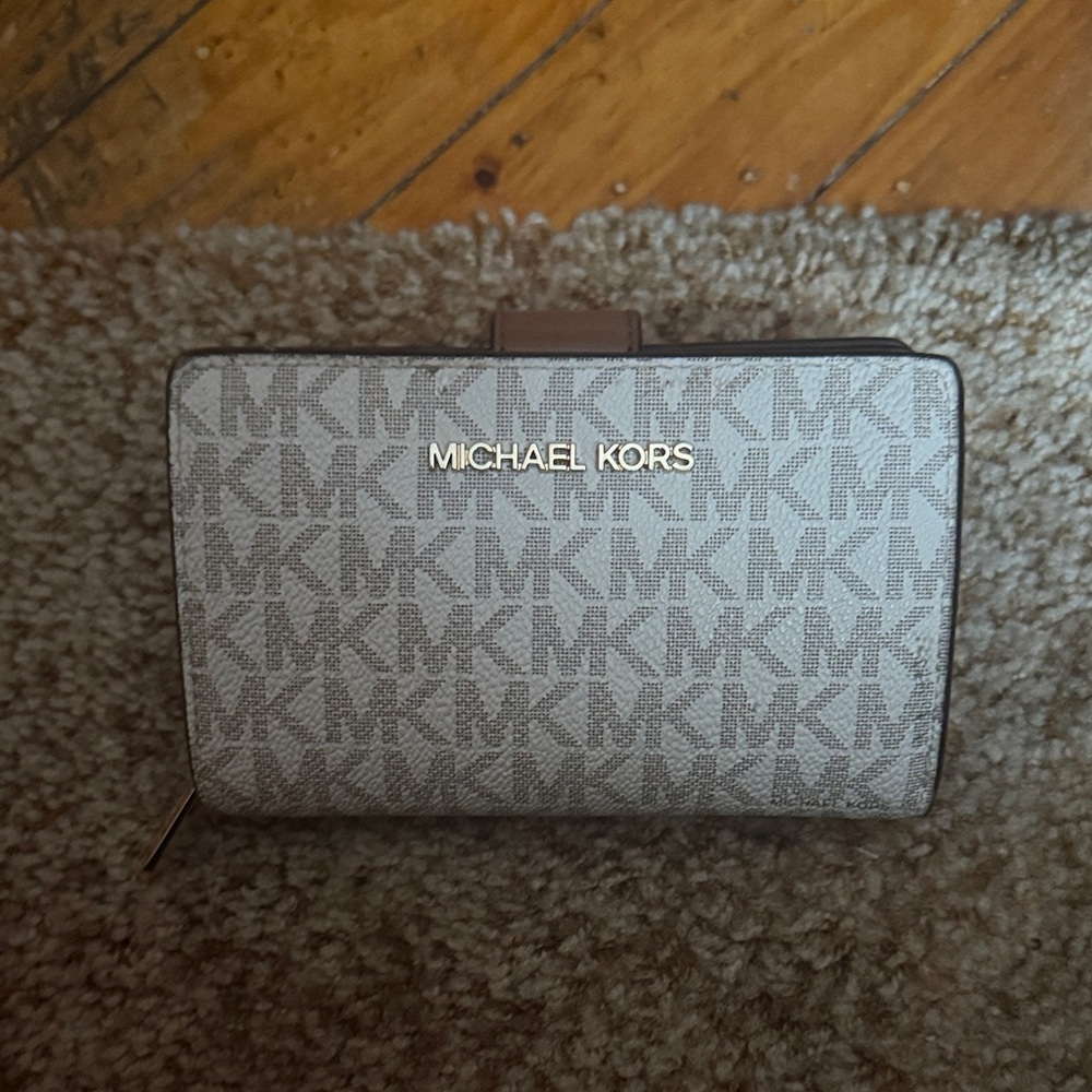 Michael Kors Gray and Cream Logo Wallet